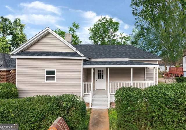 Single family home for sale at 1370 W Hancock Ave, Athens, GA 30606 | MLS# 10840288