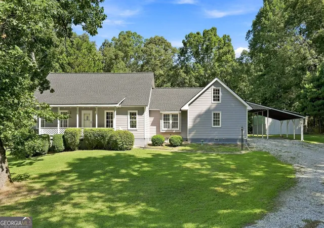 Photo 1 of Single family home for sale at 1423 Enchanted Lake Dr Nw, Conyers, GA 30012 | MLS# 10829150 | Listing updated on 2026-09-02