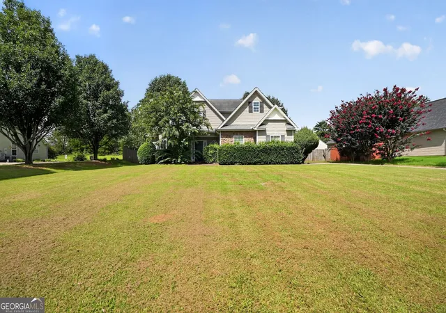 Photo 2 of Single family home for sale at 102 Ruby Wy, Griffin, GA 30224 | MLS# 10765693 | Listing updated on 2026-09-03