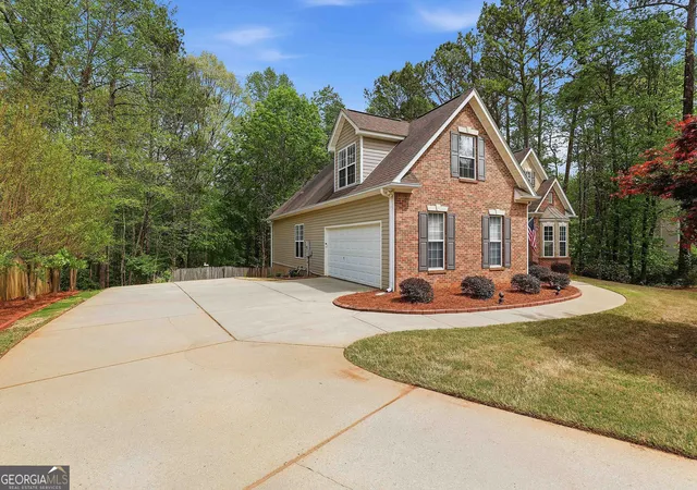 5th image of 25 Lyndhurst Wy, Sharpsburg, GA 30277 | MLS# 10729793