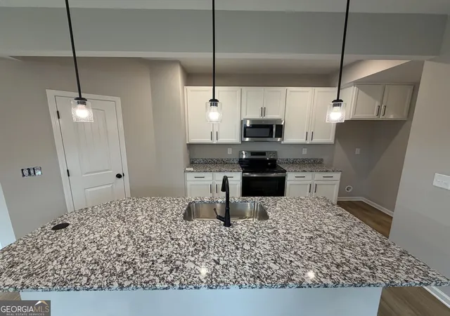 2nd image of 42 Gold Dust Dr, Dawsonville, GA 30534 | MLS# 10823768