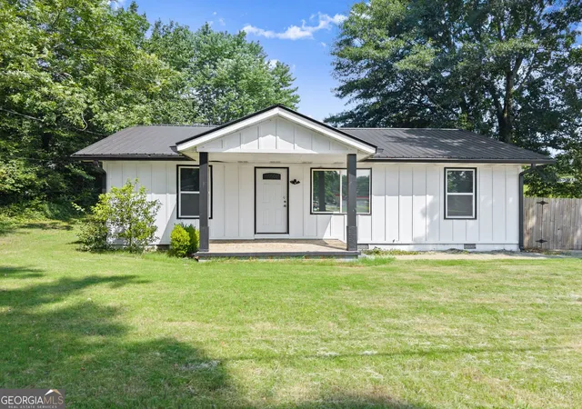 Photo 1 of Single family home for sale at 5702 Church St, Flowery Branch, GA 30542 | MLS# 10796897 | Listing updated on 2026-09-04