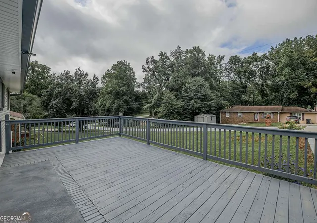 Photo 3 of Single family home for sale at 3313 Stoneybrook Dr, Douglasville, GA 30134 | MLS# 10776599 | Listing updated on 2026-08-30