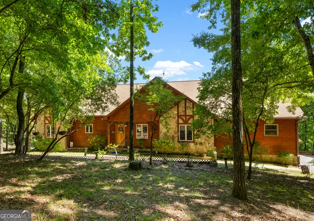 Homes for sale in Menlo, GA | 258 Neals Brow Rd, Menlo, GA 30731 | MLS# 10767519