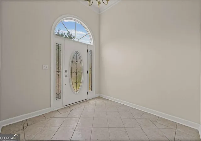 Photo 3 of Single family home for sale at 404 Players Ct, Mcdonough, GA 30253 | MLS# 10821061 | Listing updated on 2026-08-20