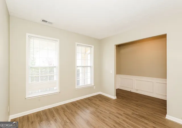 Photo 2 of Sale Pending at 8931 Crestview Cir, Union City, GA 30291 | MLS# 10791440 | Listing updated on 2026-08-07