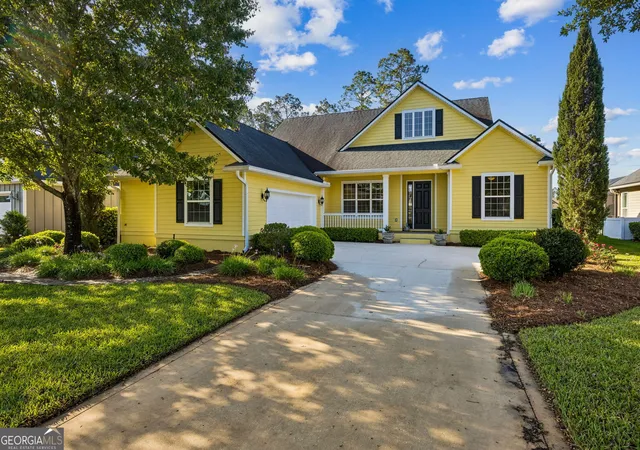 Homes for sale in Saint Marys, GA | 116 Oarsman Xing, Saint Marys, GA 31558 | MLS# 10735985