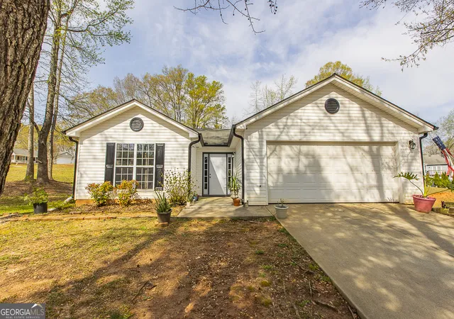 Homes for sale in Statham, GA | 2216 Wagon Wheel Trl, Statham, GA 30666 | MLS# 10717420