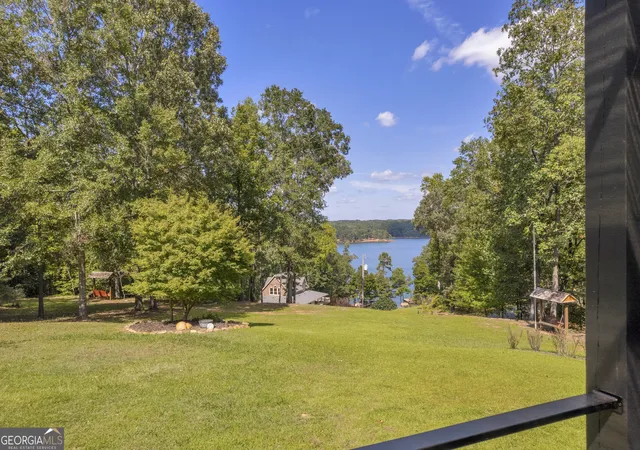 Homes for sale in Hartwell, GA | 83 Sugar Cane Dr, Hartwell, GA 30643 | MLS# 10766528