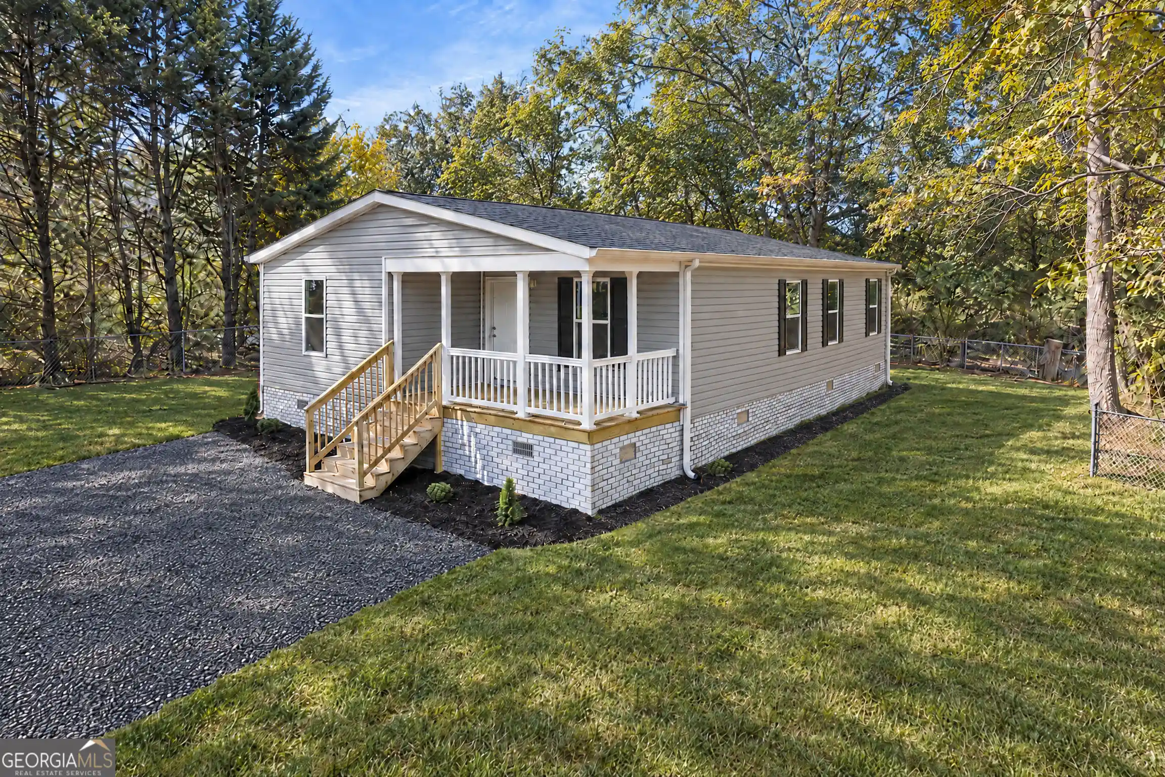 Manufactured home for sale at 553 Cannafax Rd, Barnesville, GA 30204 | MLS# 10878407