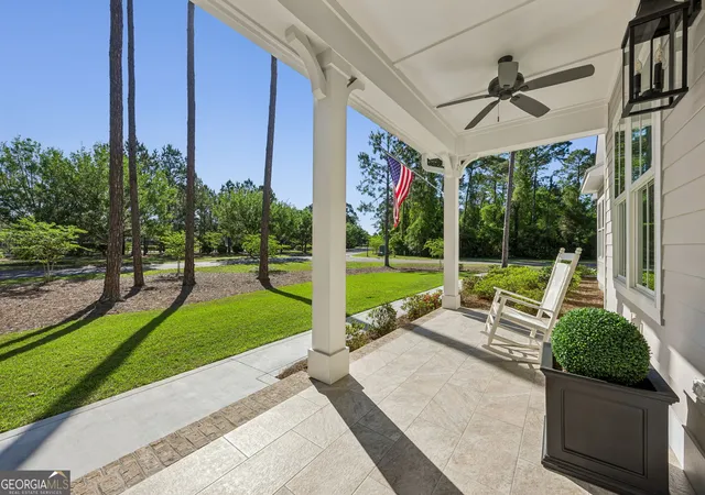 Photo 3 of Single family home for sale at 206 Clubhouse Cir, Saint Marys, GA 31558 | MLS# 10738408 | Listing updated on 2026-09-24