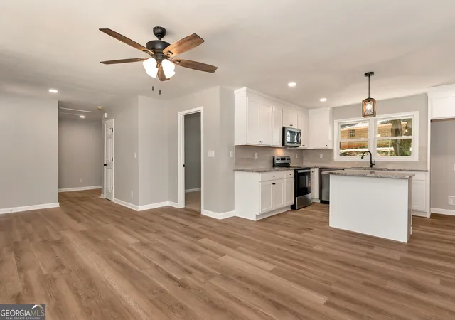 Photo 4 of Single family home for sale at 2357 Comer Rd, Comer, GA 30629 | MLS# 10832270 | Listing updated on 2026-09-08
