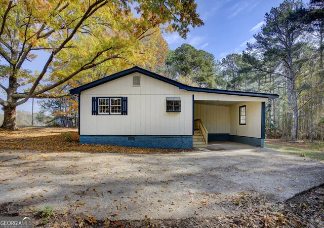 Homes for sale in Conyers, GA | 201 Oglesby Bridge Rd Se, Conyers, GA 30094 | MLS# 10780568