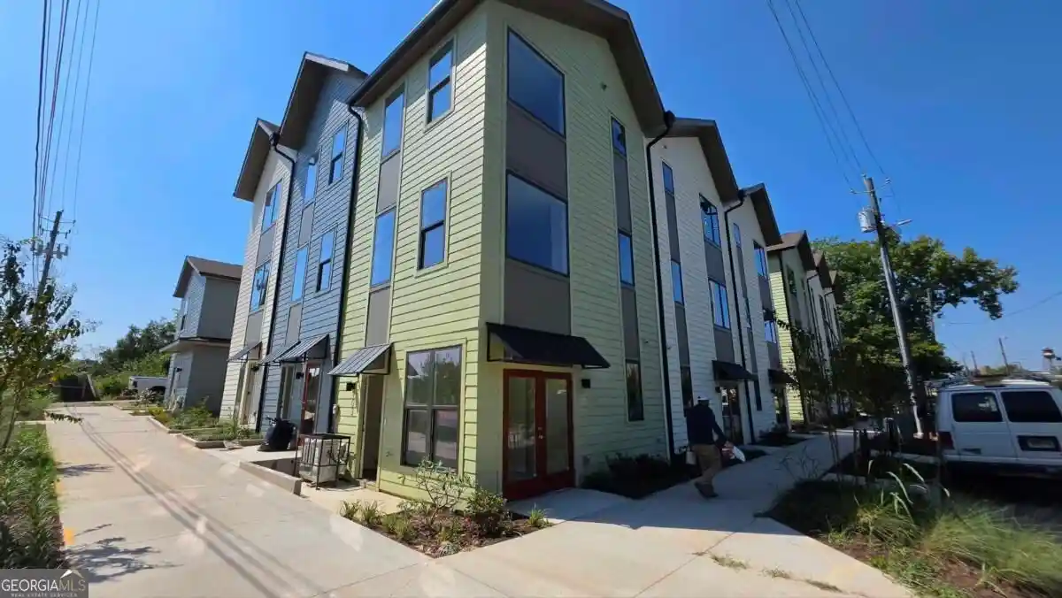 Photo 1 of Condo for sale at 1121 Allene Ave Sw #201, Atlanta, GA 30310 | MLS# 10875082 | Listing updated on 2026-10-19