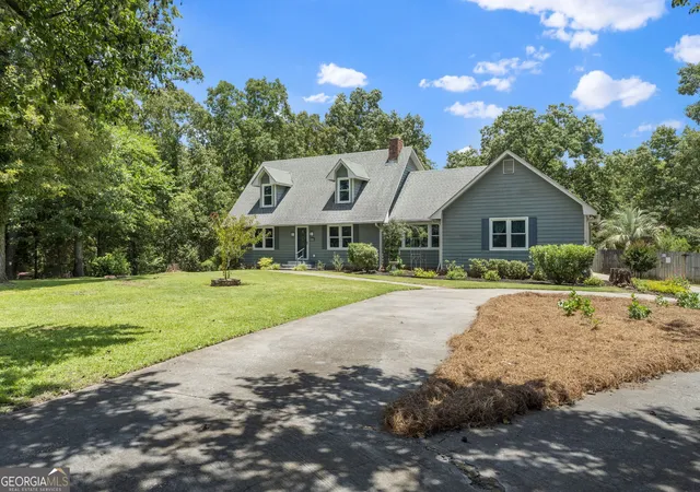 Photo 3 of Single family home for sale at 6698 Chriswood Dr, Macon, GA 31216 | MLS# 10799260 | Listing updated on 2026-09-14