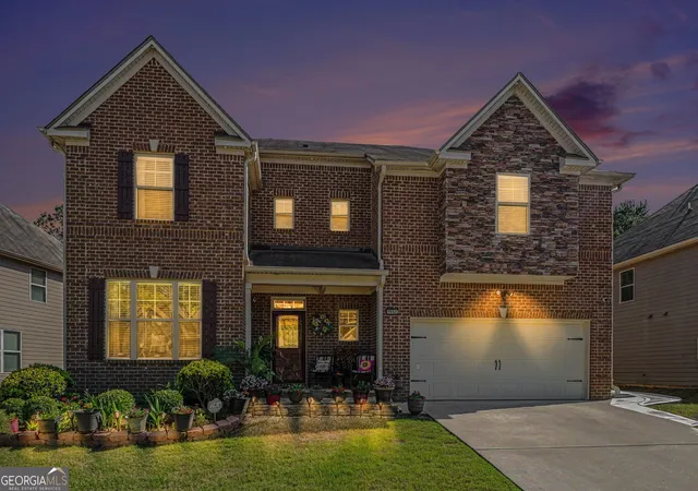 1st image of 1952 Poplar Falls Ave, Lithonia, GA 30058 | MLS# 10759081