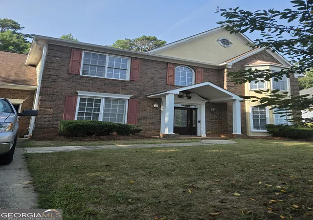2nd image of 6794 Winterberry Ridge Dr, Stone Mountain, GA 30087 | MLS# 10817054