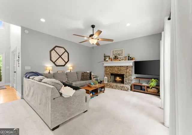 Photo 4 of Sale Pending at 6220 Germantown Dr, Flowery Branch, GA 30542 | MLS# 10755264 | Listing updated on 2026-09-04