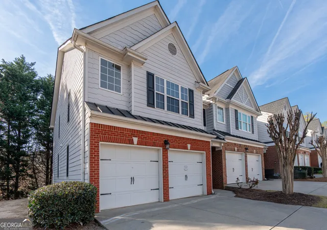 Homes for sale in Duluth, GA | 3800 Thayer Tr, Duluth, GA 30096 | MLS# 10785816