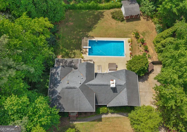 5th image of 8601 N Shore Dr, Jonesboro, GA 30236 | MLS# 10755065