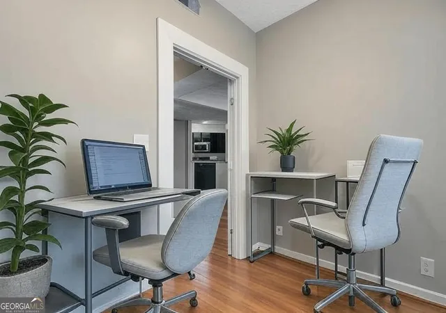 Photo 3 of Condo for sale at 1250 Parkwood Cir SE #2201, Atlanta, GA 30339 | MLS# 10755419 | Listing updated on 2026-09-23