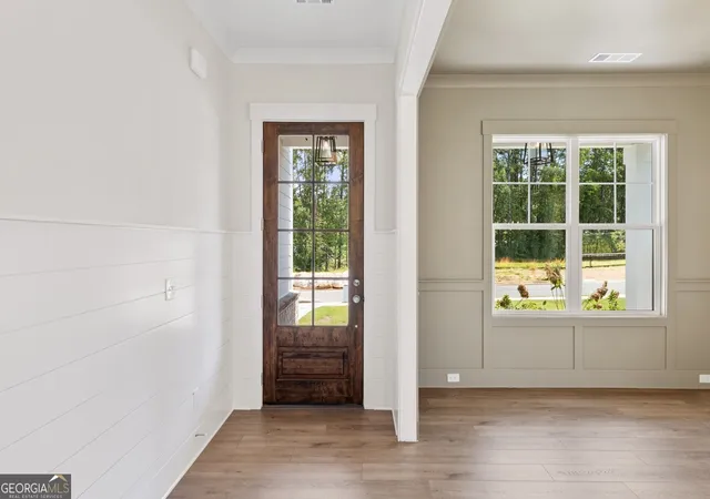 Photo 3 of Single family home for sale at 3375 Hillshire Dr, Cumming, GA 30028 | MLS# 10832508 | Listing updated on 2026-09-18
