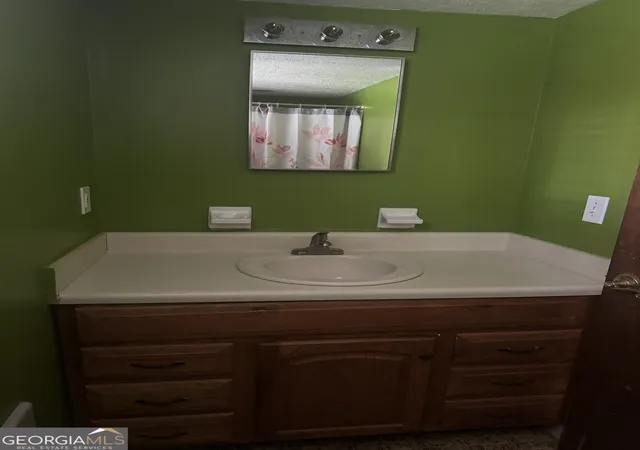 Photo 2 of Single family home for sale at 4172 Creek Stone Ct, Stone Mountain, GA 30083 | MLS# 10720321 | Listing updated on 2026-08-21