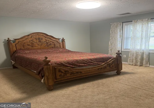 Photo 3 of Single family home for sale at 4172 Creek Stone Ct, Stone Mountain, GA 30083 | MLS# 10720321 | Listing updated on 2026-08-21