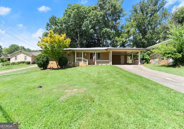 Photo 2 of Single family home for sale at 371 North Ave, Hapeville, GA 30354 | MLS# 10834836 | Listing updated on 2026-09-11