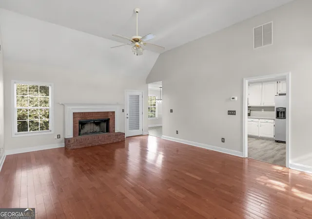 Photo 3 of Single family home for sale at 1425 Shingle Wy, Mcdonough, GA 30252 | MLS# 10833093 | Listing updated on 2026-09-28