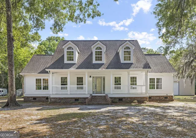 Photo 1 of Single family home for sale at 691 Kings Rd, Midway, GA 31320 | MLS# 10816008 | Listing updated on 2026-09-09