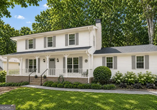 Photo 2 of Sale Pending at 1656 Ramblewood Way, Snellville, GA 30078 | MLS# 10792651 | Listing updated on 2026-08-13
