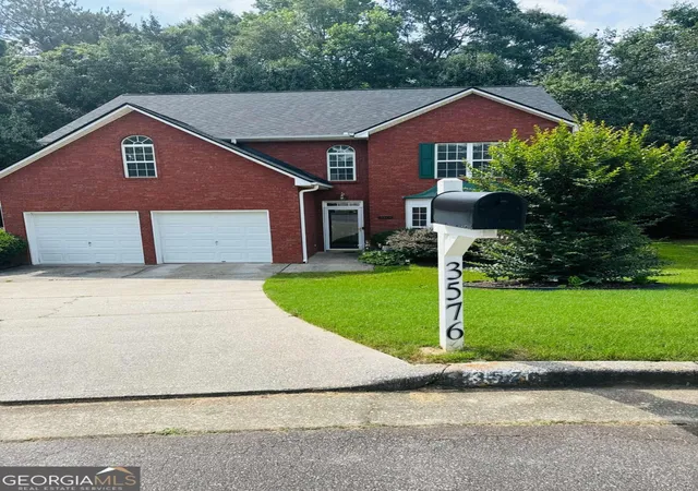 2nd image of 3576 River Birch Trl, Decatur, GA 30034 | MLS# 10800374
