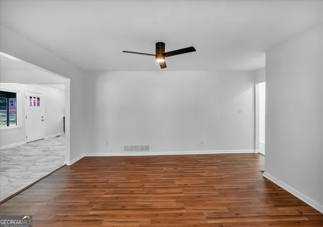 Photo 4 of Single family home for sale at 2142 Cloverdale Dr SE, Atlanta, GA 30316 | MLS# 10423121 | Listing updated on 2026-10-09
