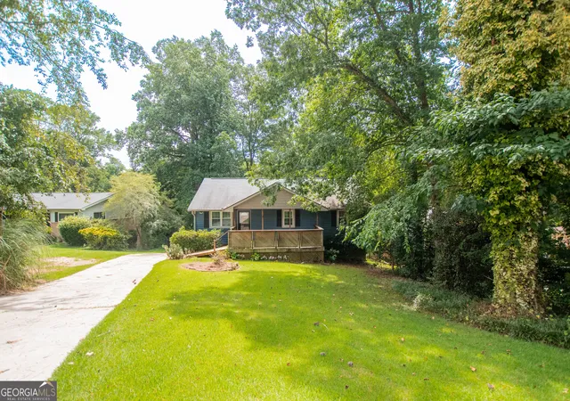 5th image of 3180 Oak Dr, Lawrenceville, GA 30044 | MLS# 10813134