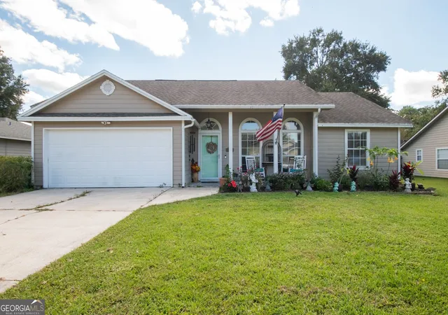 1st image of 208 Mcqueen Cir, Saint Marys, GA 31558 | MLS# 10634845