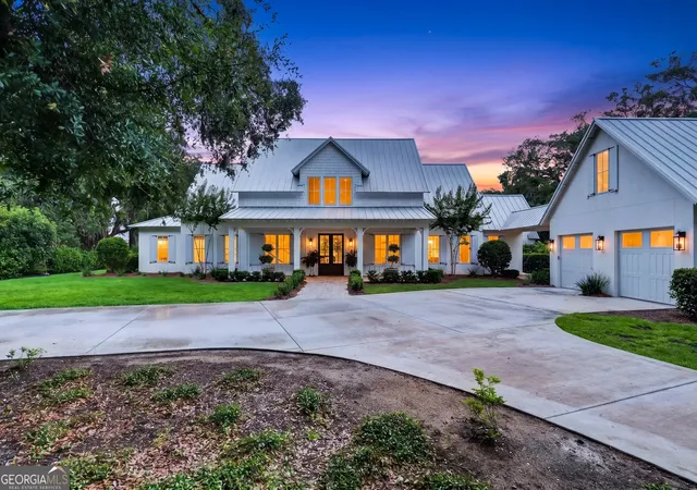 2nd image of 102 Adams Dr, Saint Simons Island, GA 31522 | MLS# 10778063