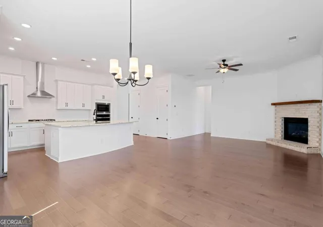 4th image of 6931 Scenic Overlook Tr, Flowery Branch, GA 30542 | MLS# 10816484