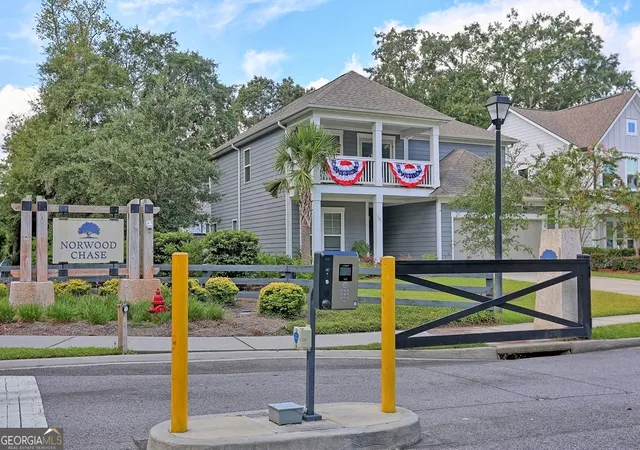 Photo 2 of Sale Pending at 109 Canter Ct, Savannah, GA 31406 | MLS# 10736621 | Listing updated on 2026-06-10