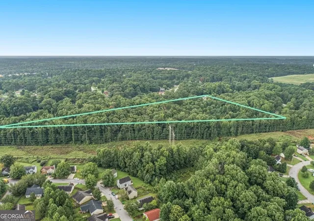 4th image of 3520 Linecrest Rd, Ellenwood, GA 30294 | MLS# 10712712