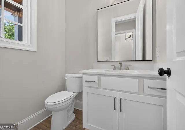 Photo 4 of Single family home for sale at 5816 Mitchell St, Flowery Branch, GA 30542 | MLS# 10829395 | Listing updated on 2026-09-23