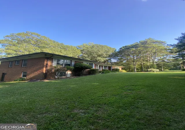 Photo 17 of Single family home for sale at 563 Highway 279, Fayetteville, GA 30214 | MLS# 10736048 | Listing updated on 2026-07-31