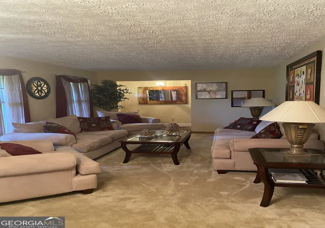 Photo 3 of Single family home for sale at 563 Highway 279, Fayetteville, GA 30214 | MLS# 10736048 | Listing updated on 2026-07-31