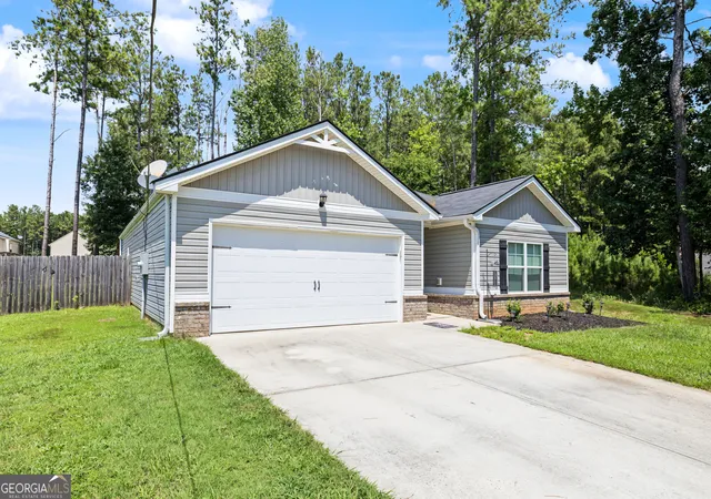 2nd image of 139 Jenny Rd, Grantville, GA 30220 | MLS# 10830310