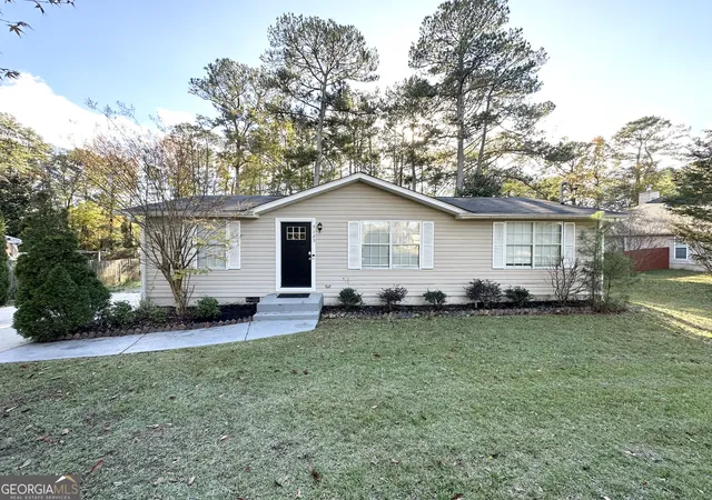 Photo 2 of Single family home for sale at 7125 Rhodes St, Lithonia, GA 30058 | MLS# 10418834 | Listing updated on 2026-09-21