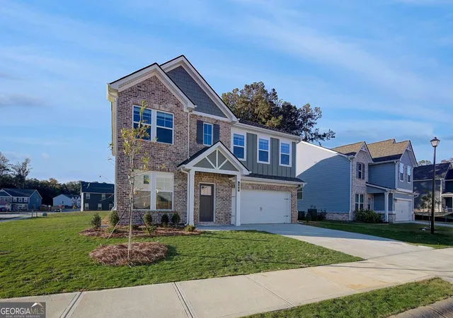 3rd image of 219 St Annes Pl, Covington, GA 30016 | MLS# 10804651