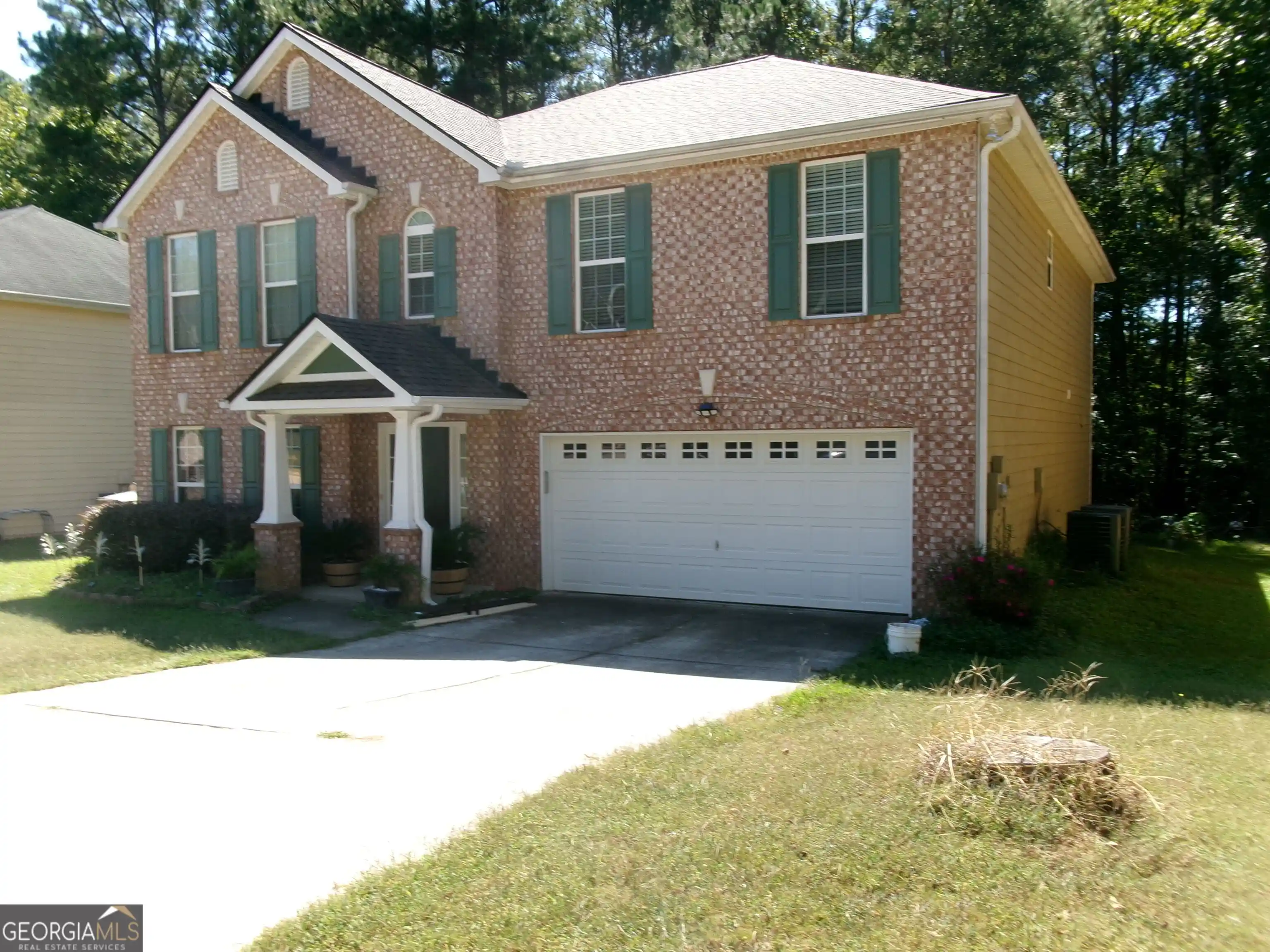Photo 1 of Single family home for sale at 725 Millstone Dr, Jonesboro, GA 30238 | MLS# 10866461 | Listing updated on 2026-10-16