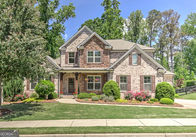 Photo 3 of Single family home for sale at 405 Acorn Run, Canton, GA 30115 | MLS# 10758932 | Listing updated on 2026-09-08