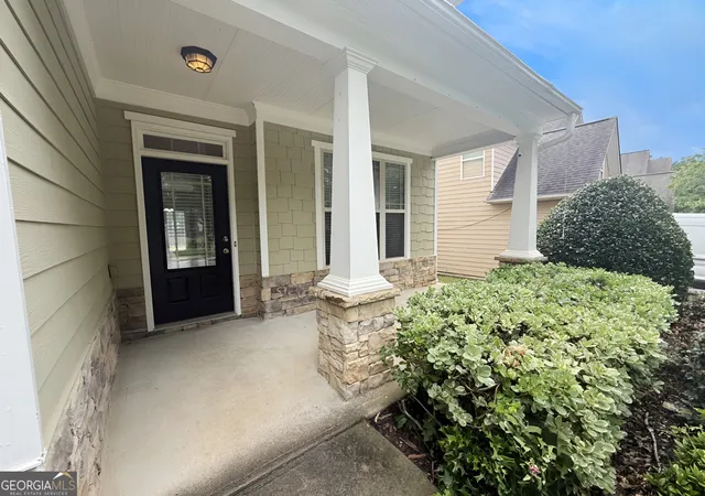 Photo 3 of Single family home for sale at 1704 Wilford Dr, Lawrenceville, GA 30043 | MLS# 10810962 | Listing updated on 2026-08-29
