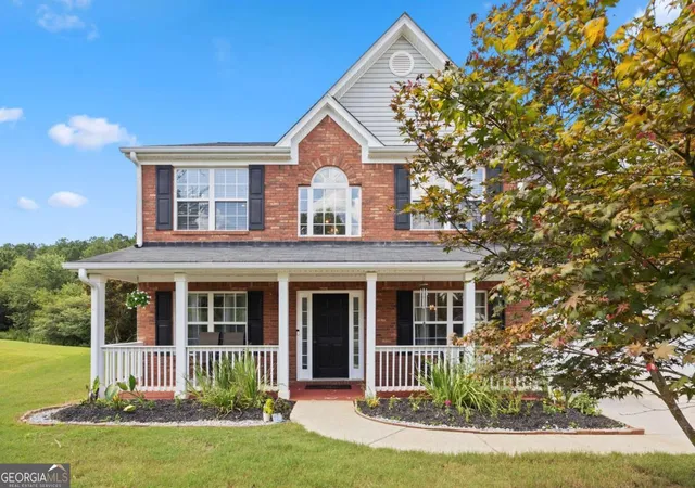 1st image of 4041 Oak Crossing Dr, Suwanee, GA 30024 | MLS# 10765271